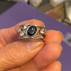 Elegant Silver and Gold Ring with Blue Stone size 8